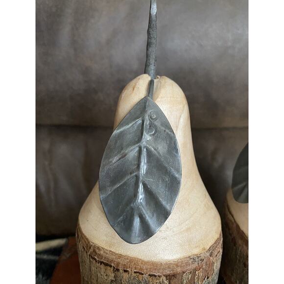 Set of Hand-turned Solid Wood Live-edge pears black iron stems leaves - Picture 10 of 10